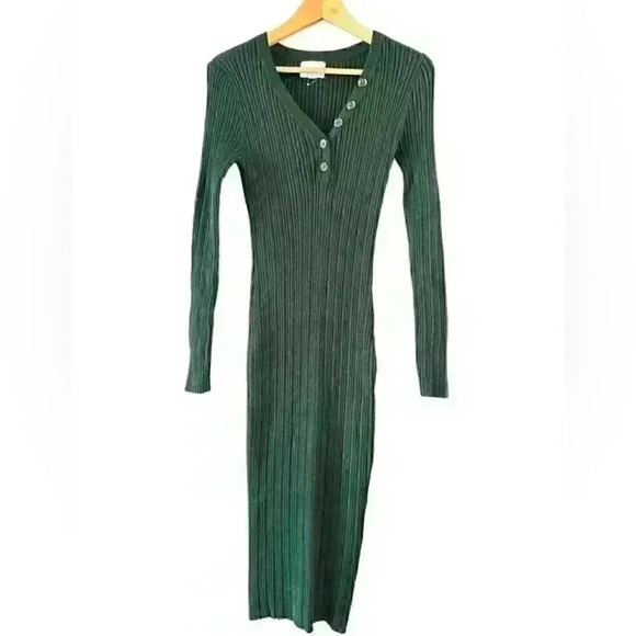 Olive + Oak Ribbed Long sleeve Green Sweater Dress Size Large Soft Stretchy - Picture 1 of 6